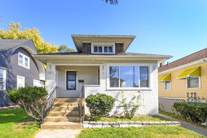 Photo of 435 22nd Avenue Bellwood IL 60104