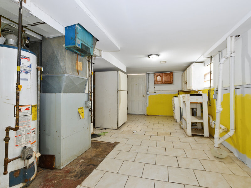 435 22nd Avenue Bellwood IL 60104