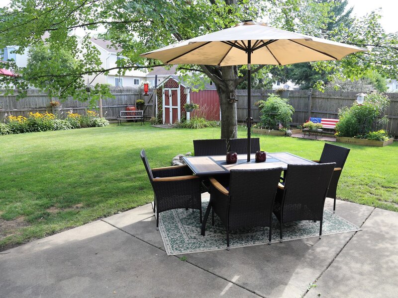 55 S Windsor Place Mundelein IL 60060
