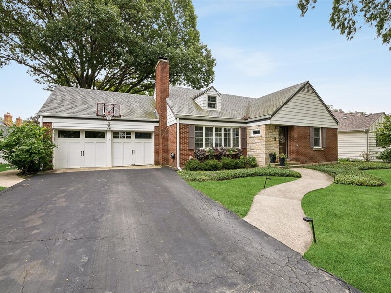 5131 Fair Elms Avenue Western Springs IL 60558