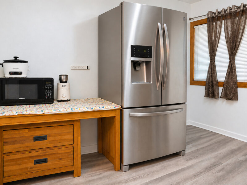 7019 N Ridge Boulevard Chicago IL 60645