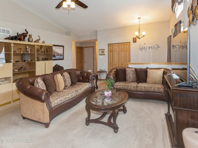 4613 Kylemore Court Joliet IL 60431