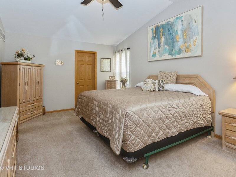 4613 Kylemore Court Joliet IL 60431