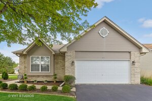 Photo of 4613 Kylemore Court Joliet IL 60431