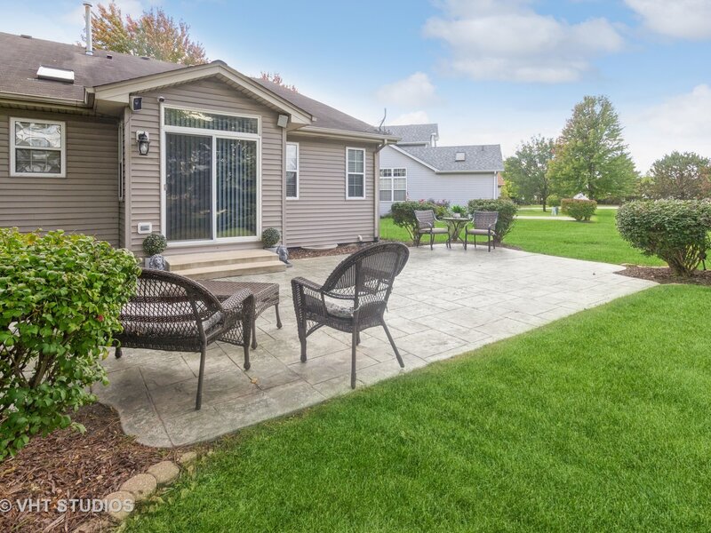 4613 Kylemore Court Joliet IL 60431