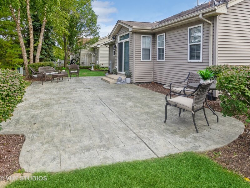 4613 Kylemore Court Joliet IL 60431
