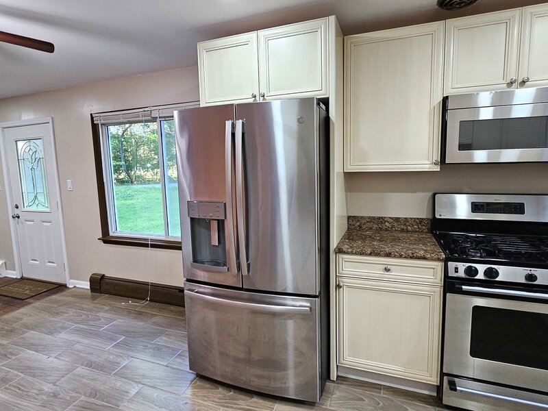 170 Hilldale Lane Port Barrington IL 60010