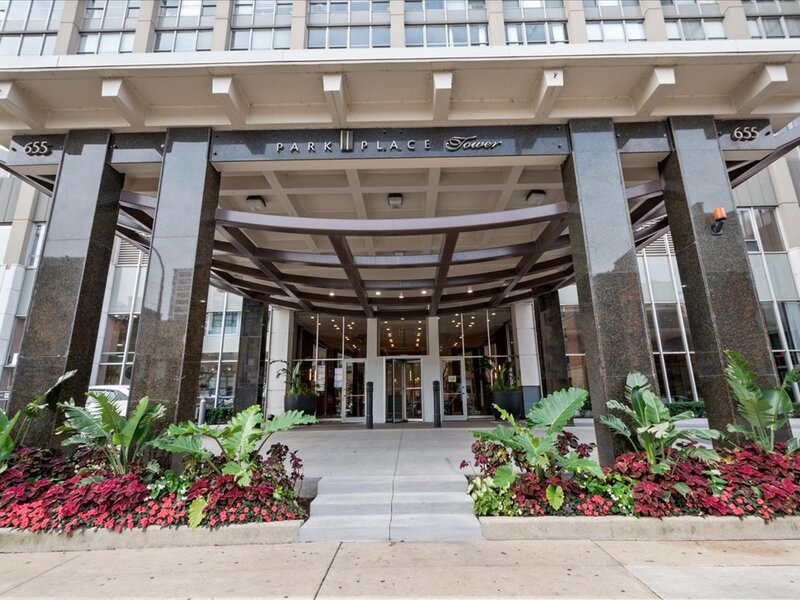 655 W Irving Park Road Chicago IL 60613