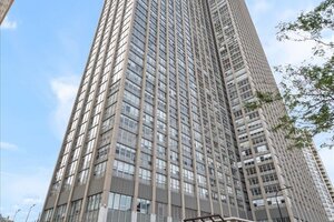 Photo of 655 W Irving Park Road Chicago IL 60613 Unit 4003