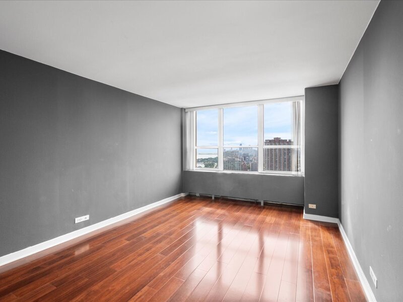 655 W Irving Park Road Chicago IL 60613