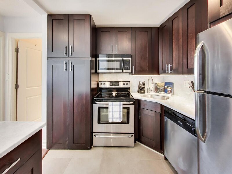 2930 N Sheridan Road Chicago IL 60657