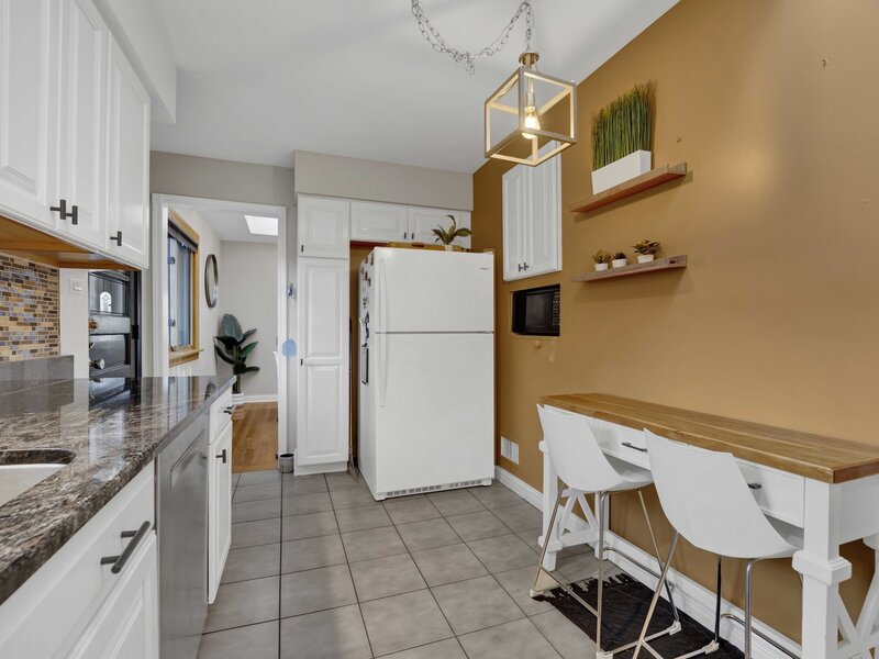 1520 Oakton Street Park Ridge IL 60068