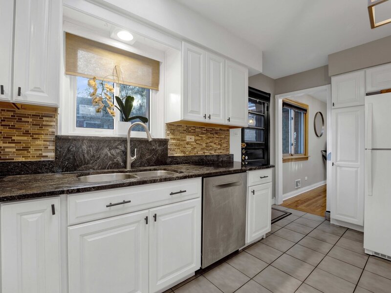 1520 Oakton Street Park Ridge IL 60068