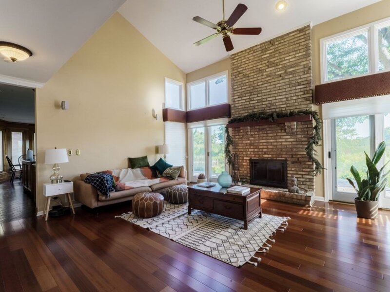 360 Ambria Drive Mundelein IL 60060