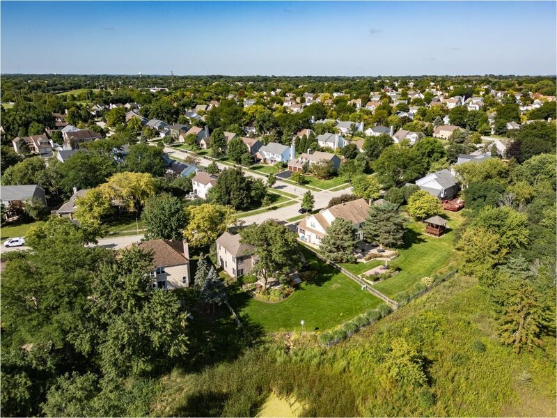 360 Ambria Drive Mundelein IL 60060
