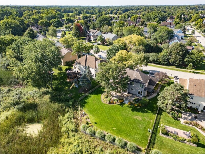 360 Ambria Drive Mundelein IL 60060