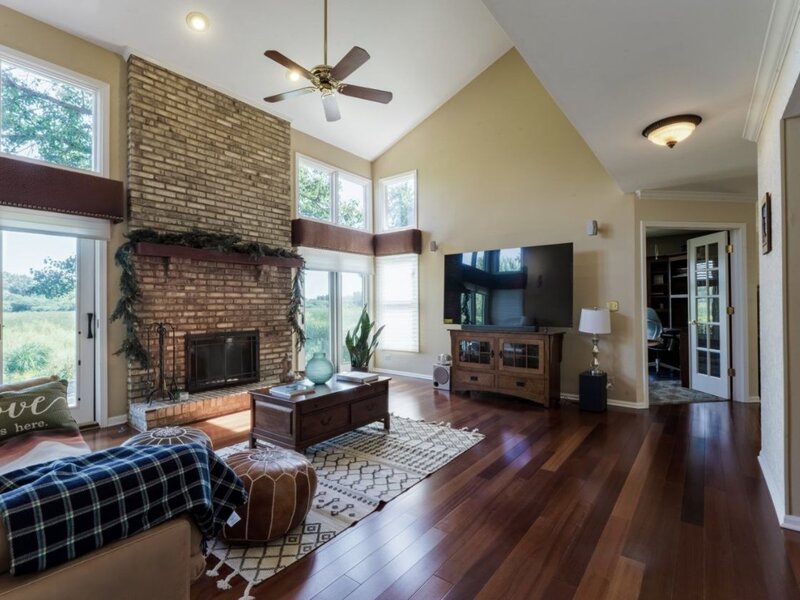 360 Ambria Drive Mundelein IL 60060
