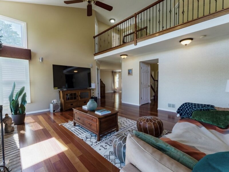 360 Ambria Drive Mundelein IL 60060