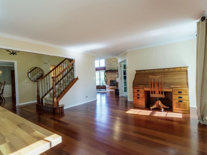 360 Ambria Drive Mundelein IL 60060