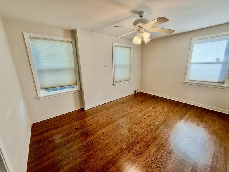 10513 Dorchester Street Westchester IL 60154