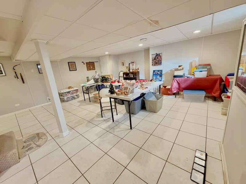 10513 Dorchester Street Westchester IL 60154