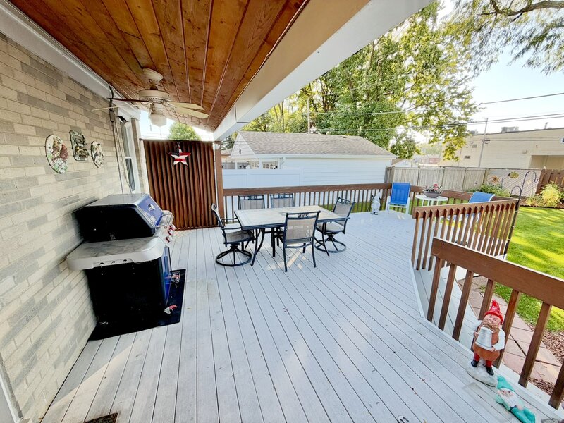 10513 Dorchester Street Westchester IL 60154