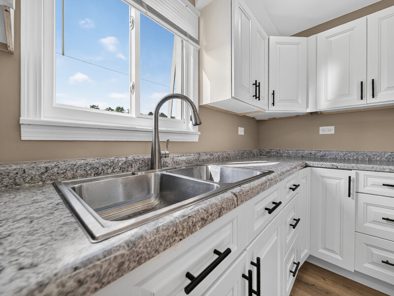 17089 Crane Avenue Hazel Crest IL 60429