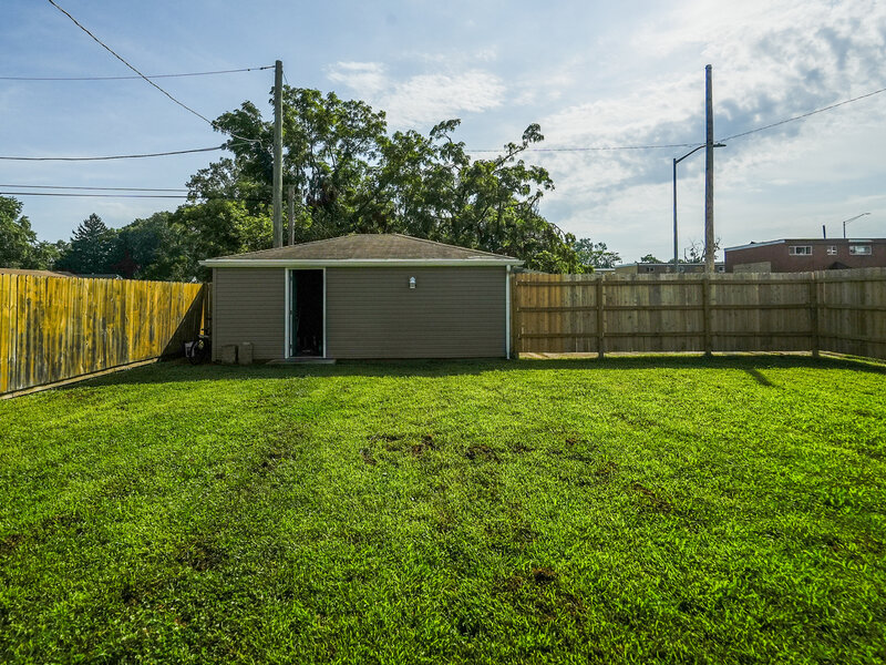 17089 Crane Avenue Hazel Crest IL 60429