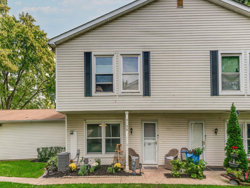 2138 N Heather Lane Palatine IL 60074