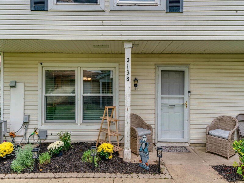2138 N Heather Lane Palatine IL 60074