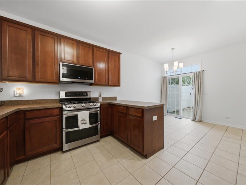 543 Topeka Drive Grayslake IL 60030