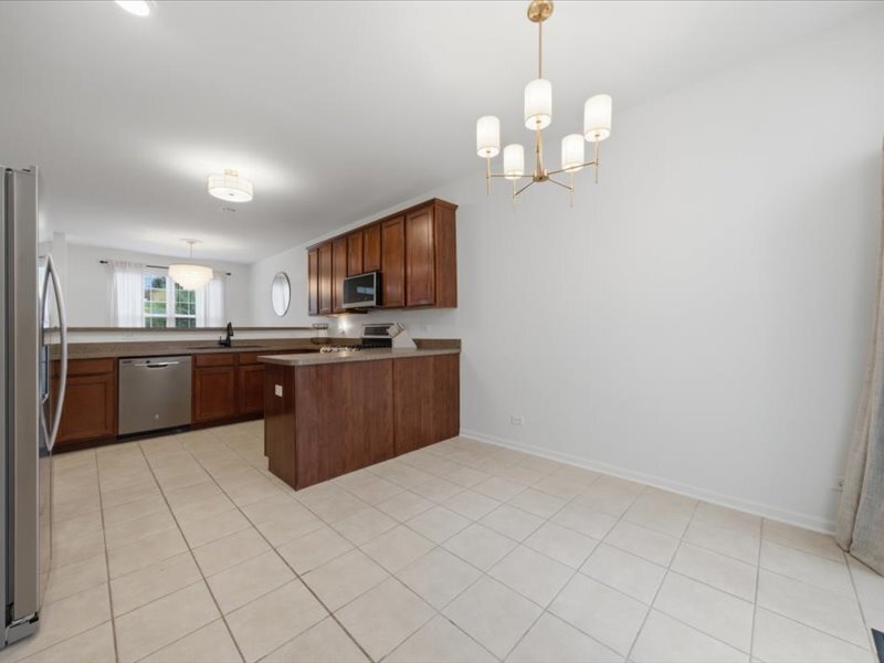 543 Topeka Drive Grayslake IL 60030