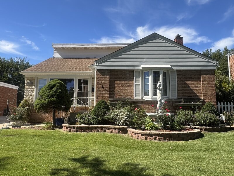 1934 Norfolk Avenue Westchester IL 60154