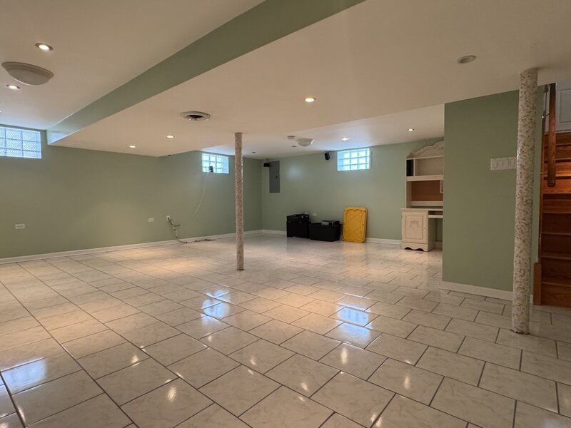 1934 Norfolk Avenue Westchester IL 60154