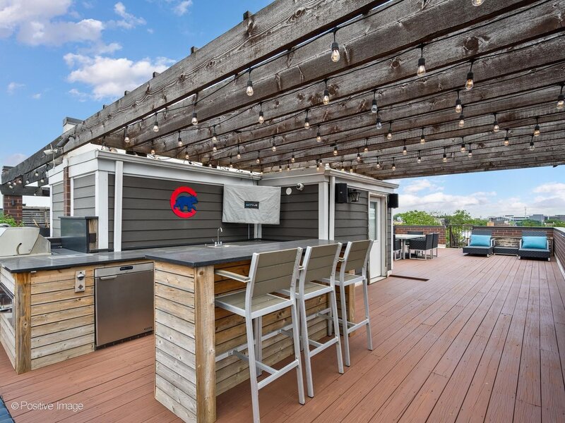 1224 W Ohio Street Chicago IL 60642