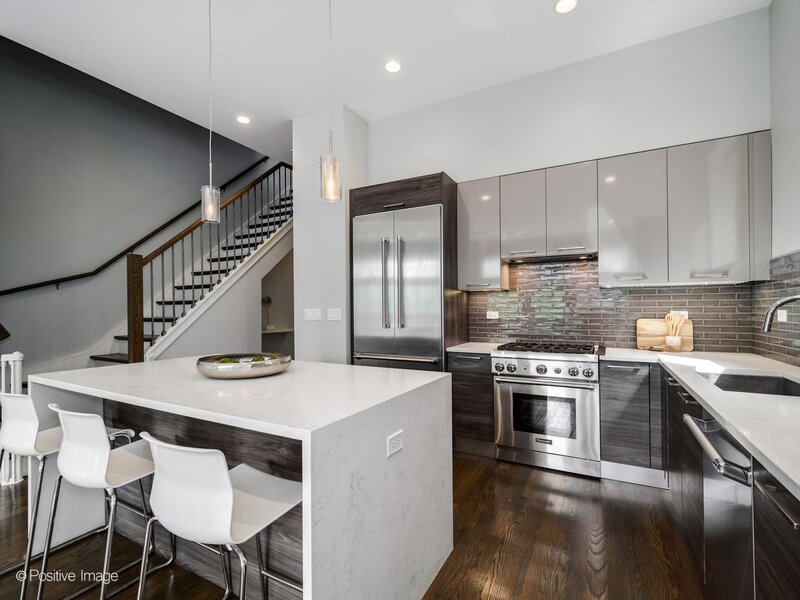 1224 W Ohio Street Chicago IL 60642