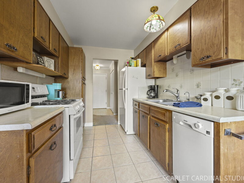 1321 S Finley Road Lombard IL 60148