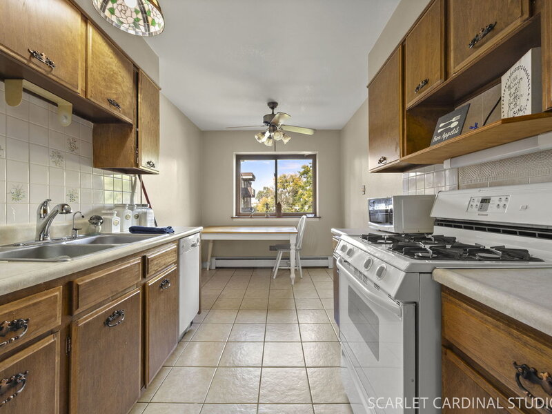 1321 S Finley Road Lombard IL 60148