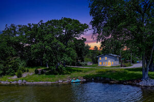 Photo of 172 E Lakeview Avenue Round Lake Beach IL 60073