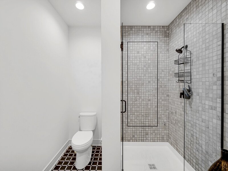 4516 S Indiana Avenue Chicago IL 60653