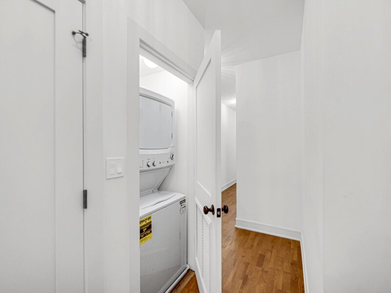 4516 S Indiana Avenue Chicago IL 60653