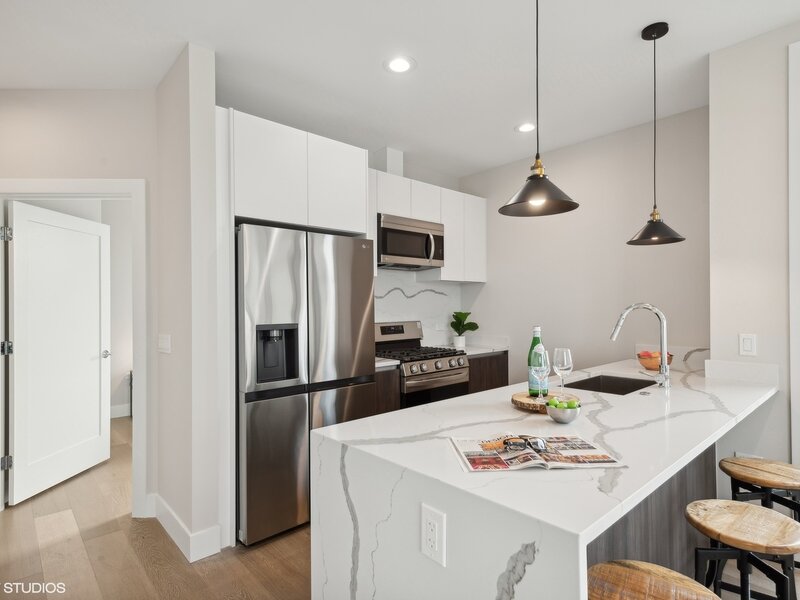 2342 W Adams Street Chicago IL 60612