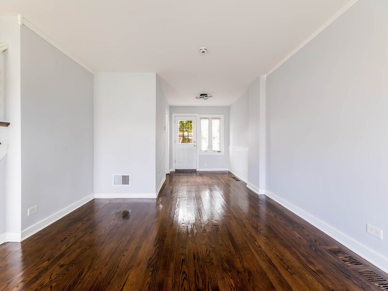 6361 S Long Avenue Chicago IL 60638