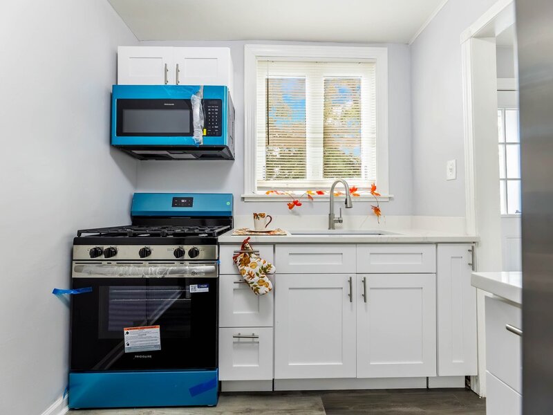 6361 S Long Avenue Chicago IL 60638