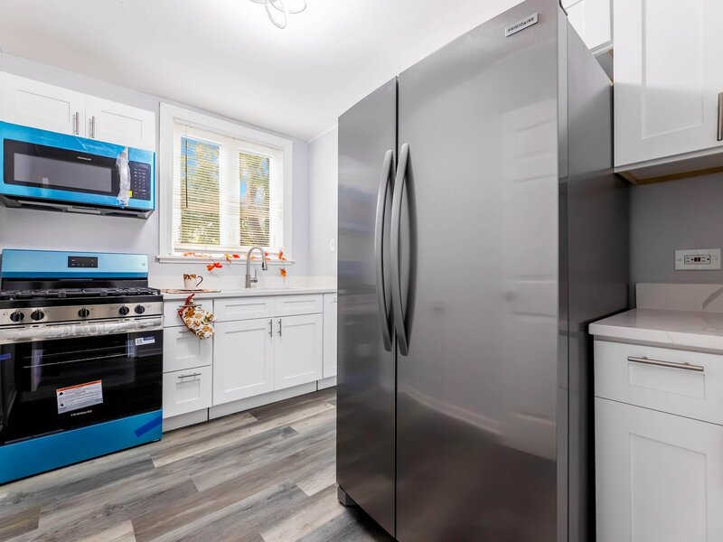 6361 S Long Avenue Chicago IL 60638