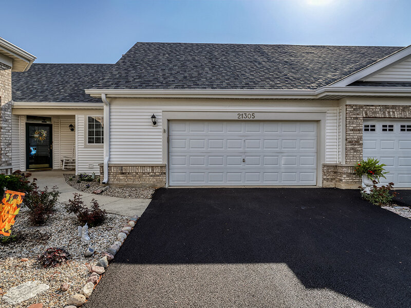 21305 Hidden Lake Court Crest Hill IL 60403
