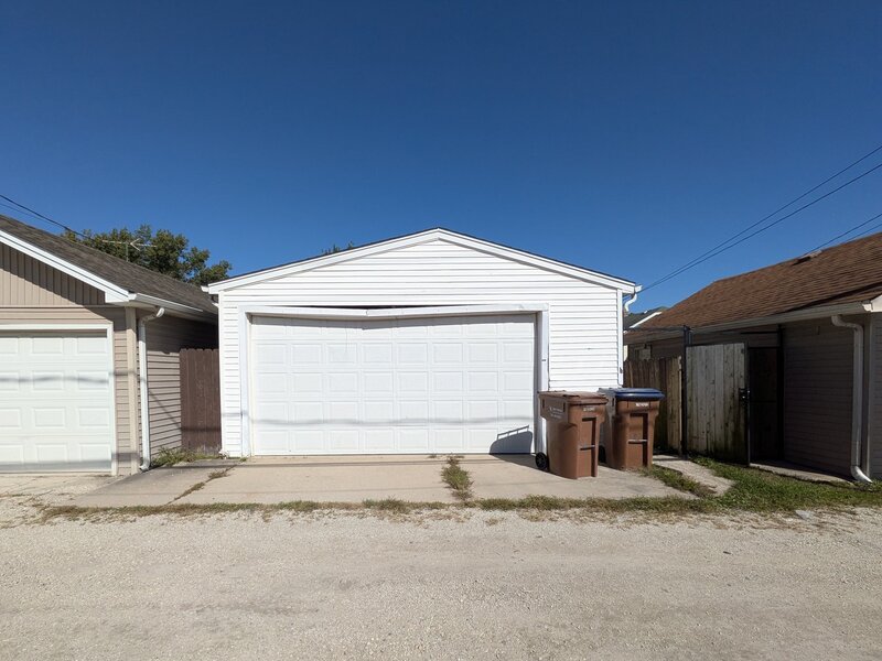 7313 W 58th Place Summit IL 60501