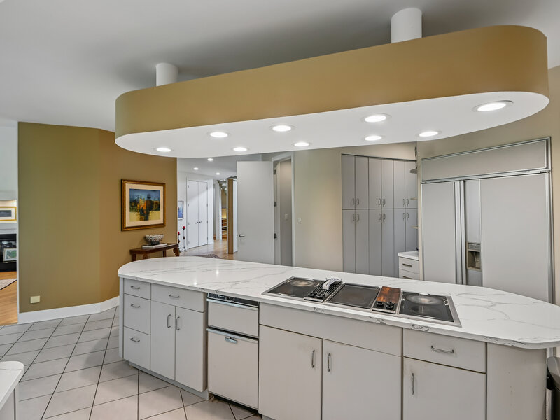 8420 Evergreen Lane Darien IL 60561