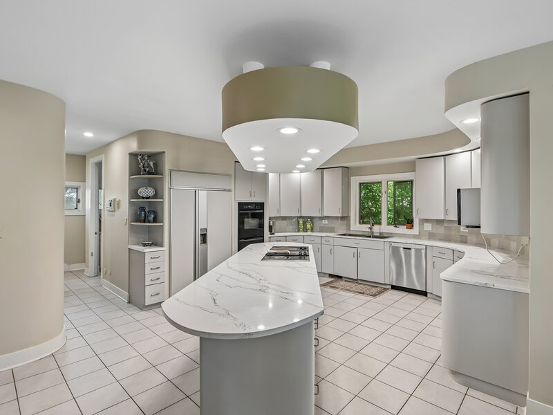 8420 Evergreen Lane Darien IL 60561