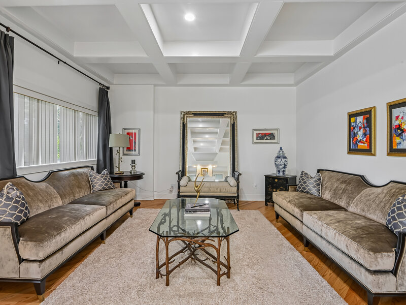 8420 Evergreen Lane Darien IL 60561